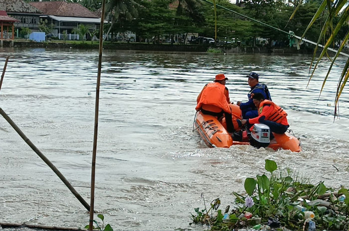 Mandi di Sungai, Balita Kota Kayuagung Tenggelam  