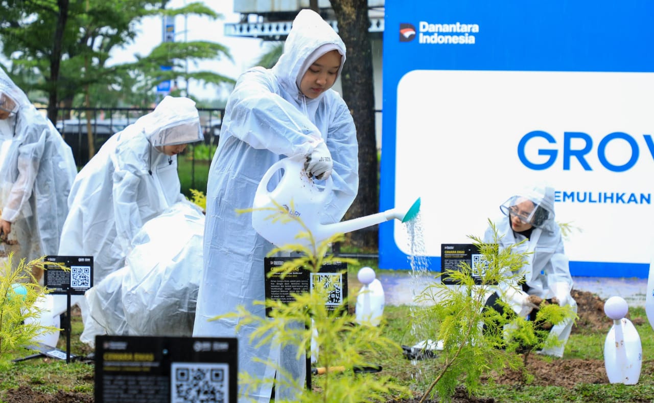 Perkuat Komitmen Keberlanjutan, BRI Gelar Aksi Tanam Pohon dan Ajak Masyarakat Peduli Lingkungan