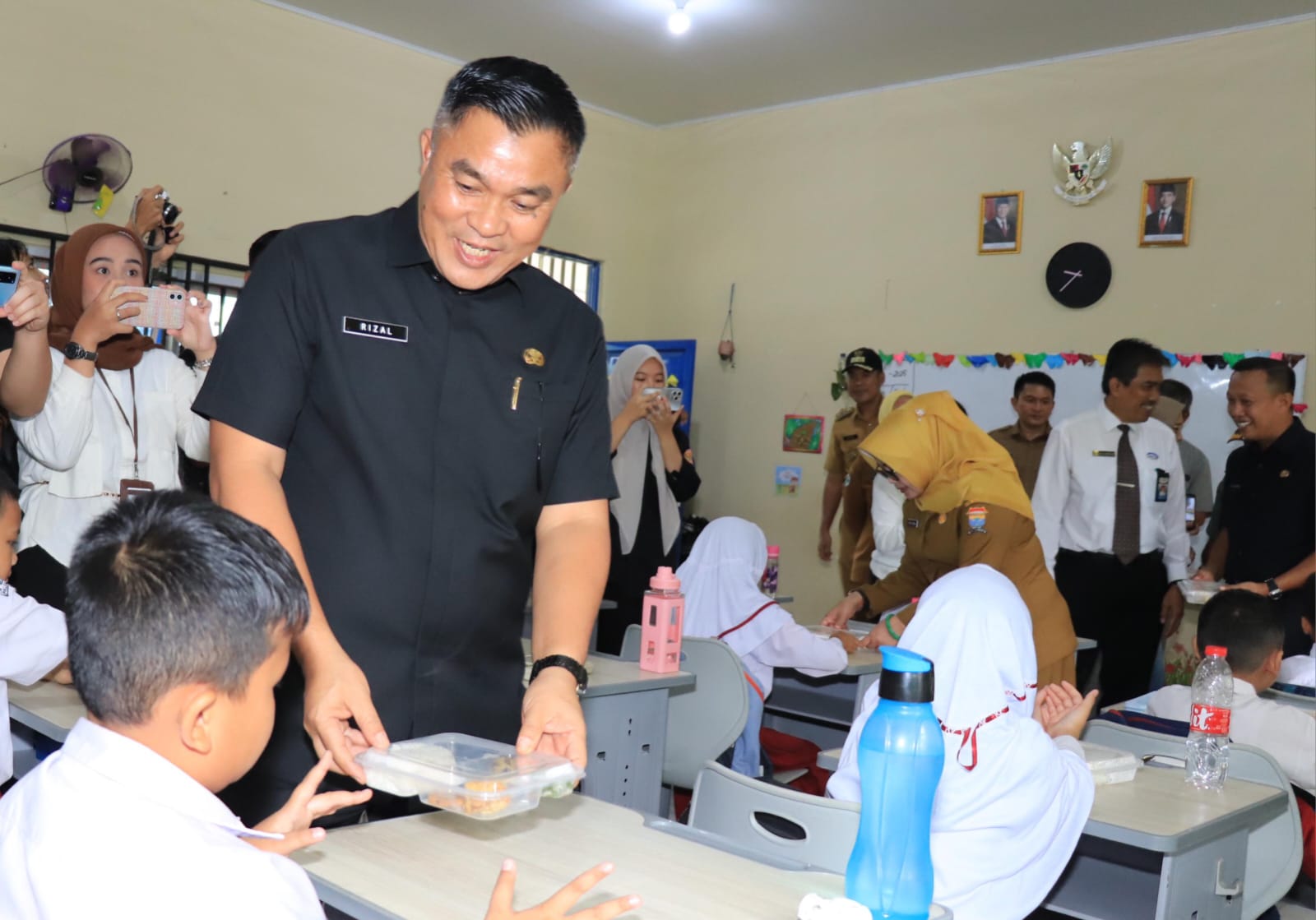 2.968 Siswa TK Hingga SMP di Palembang Terima Program Makan Bergizi Gratis Perdana, Pemkot Siapkan Satgas