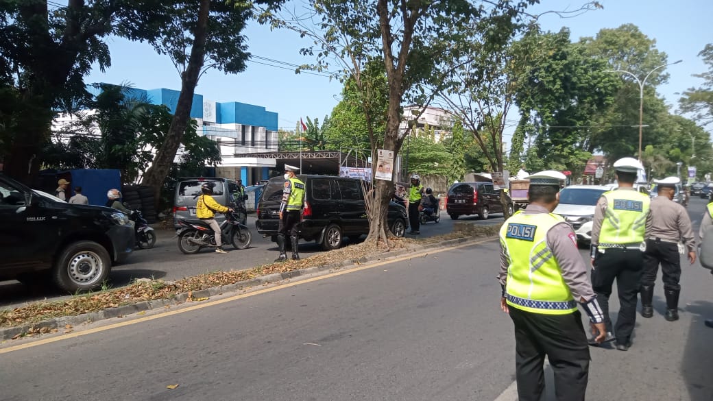  Sejumlah Kendaraan Terjaring Razia Sat PJR Polda Sumsel di Jalan A Yani Plaju Palembang 
