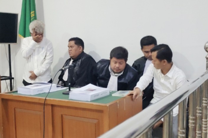 Berbeda Dengan Ahmad Toha, Terdakwa Mendra 'Kalem' Dituntut Jaksa KPK 2 Tahun Penjara 