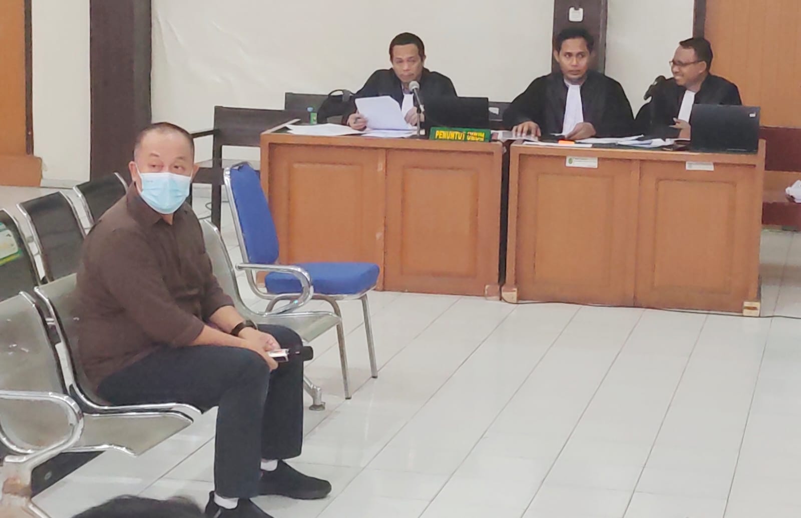 Eksepsi Terdakwa Herman Mayori Kandas, Hakim Minta Penuntut Umum Lanjutkan Sidang