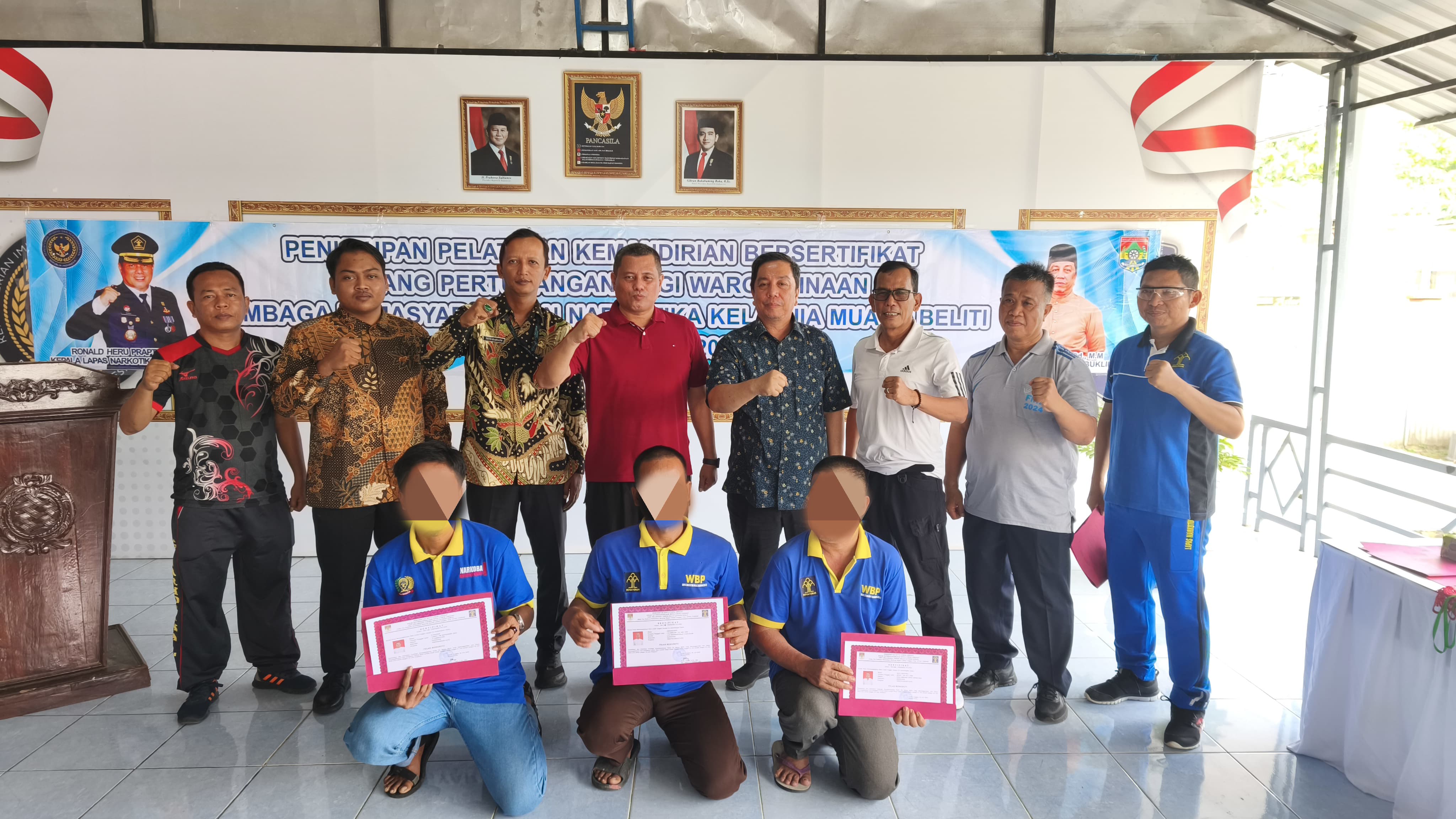 Lapas Narkotika Muara Beliti Tutup Pelatihan Kemandirian Bersertifikat Bidang Pertukangan untuk Warga Binaan