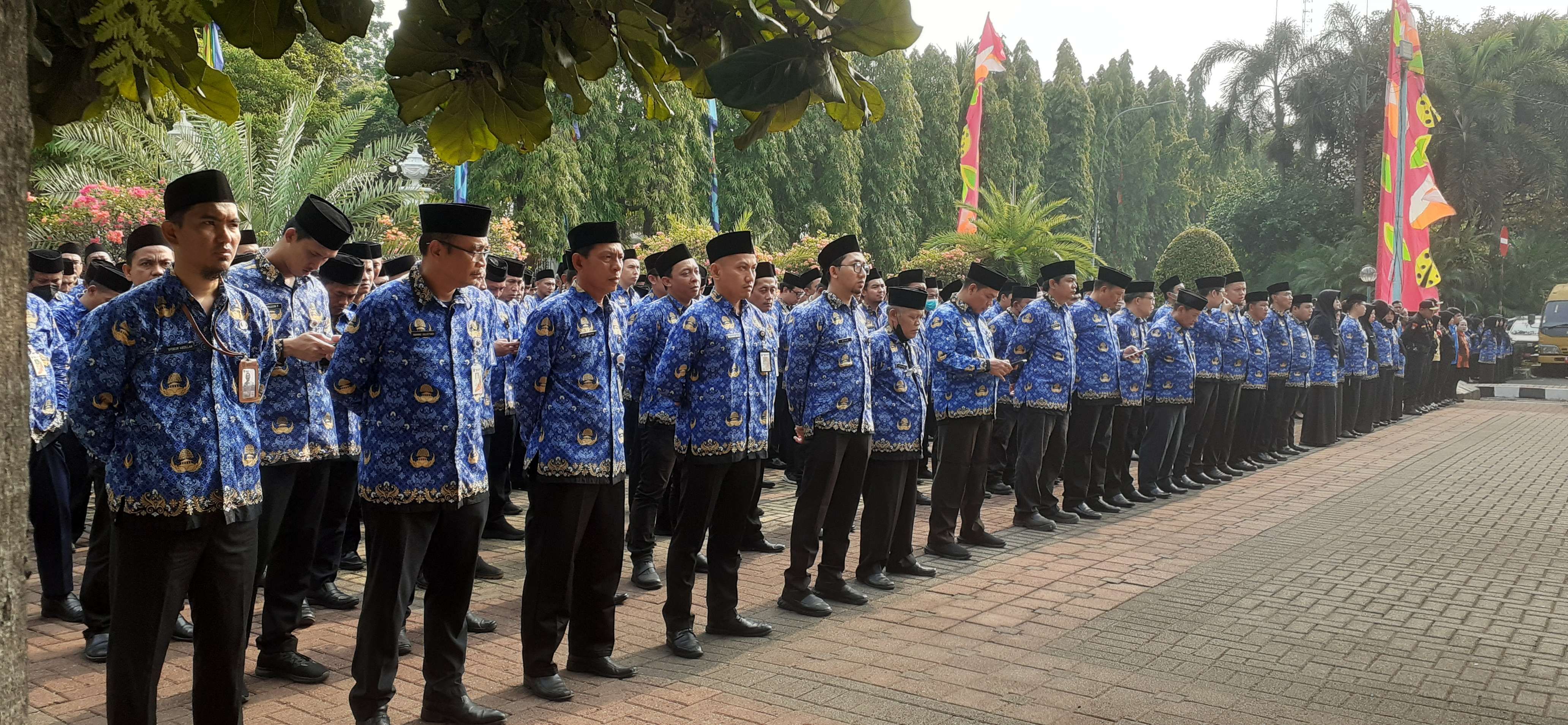 Suhu Politik Semakin Memanas, ASN Diharapkan Jadi Simbol Perdamaian dan Finger Hear