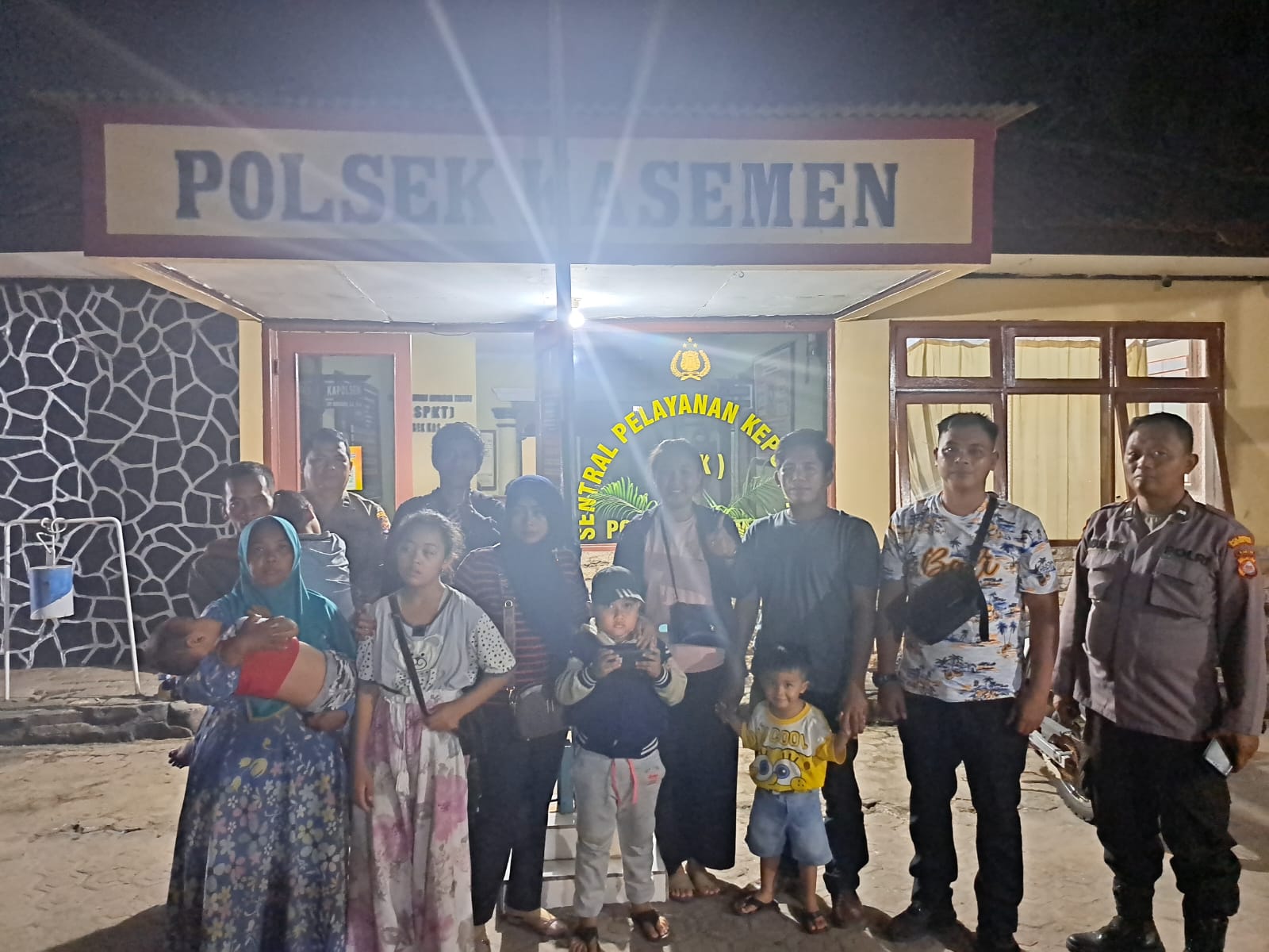 3 Bersaudara Asal Ogan Ilir yang Kabur dari Rumah, Kini Sudah Dijemput Keluarga di Polsek Kasemen Banten