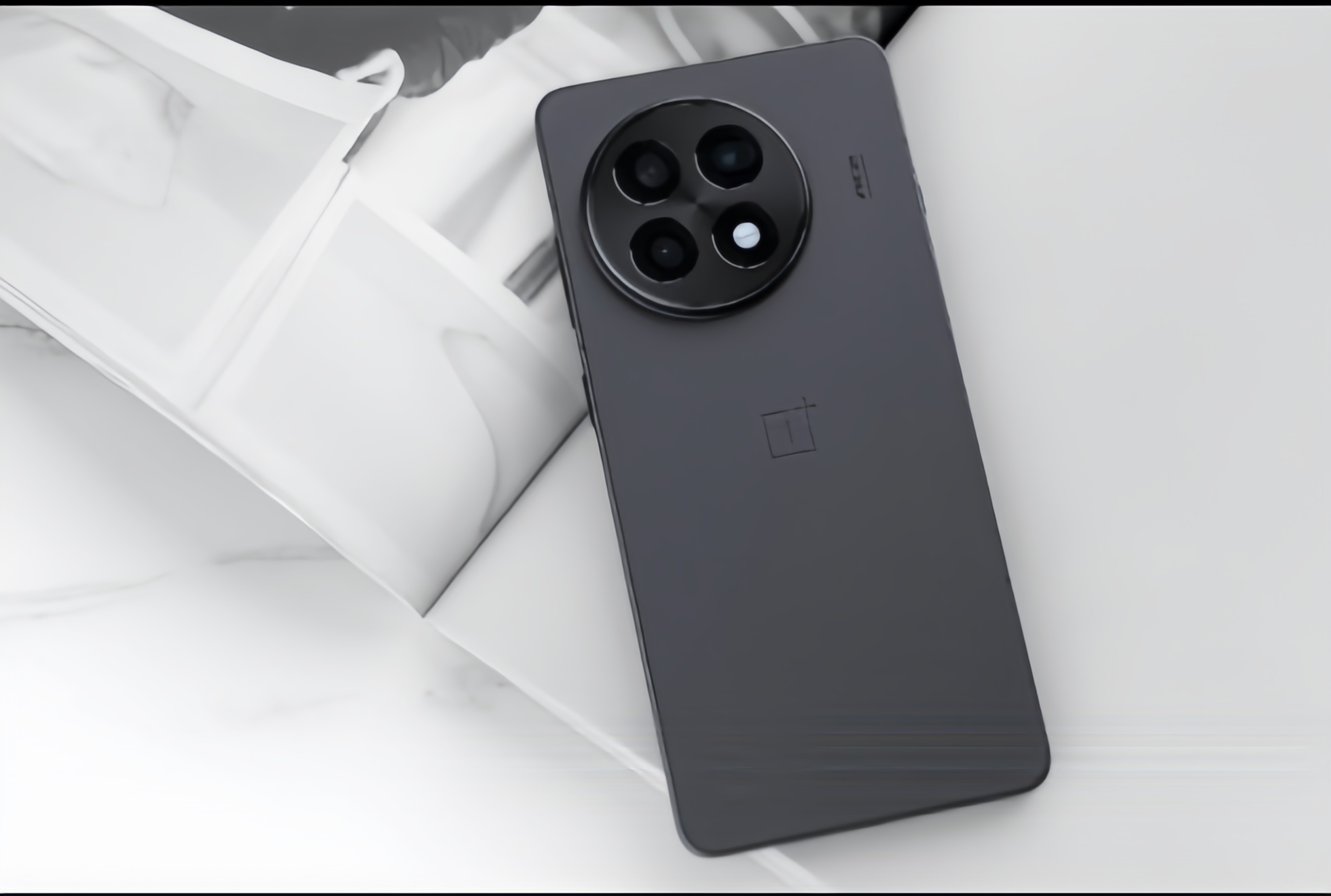 OnePlus Ace 5 Pro Resmi Dirilis: Flagship Elegan dengan Performa Super Kencang