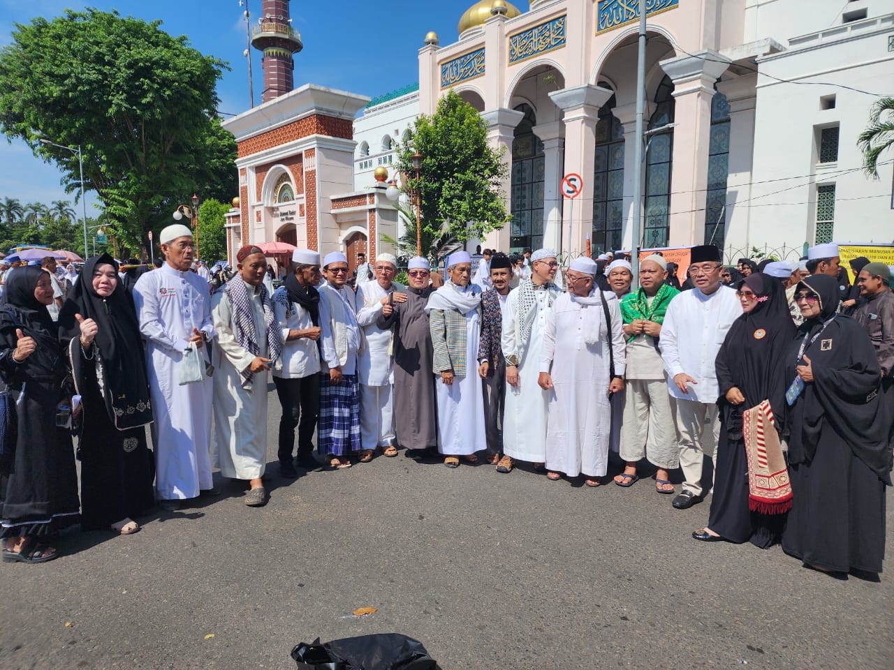 Seruan Keadilan dan Kemanusiaan untuk Haji Halim, Menggema Saat Gelaran Istighosah di Masjid Agung Palembang
