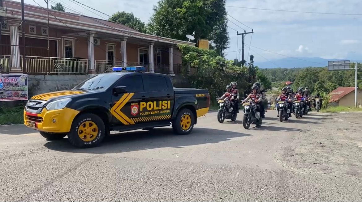 Petugas Gabungan Polda Sumsel Jaga Ketat Kantor PPK Pasca PSU Empat Lawang