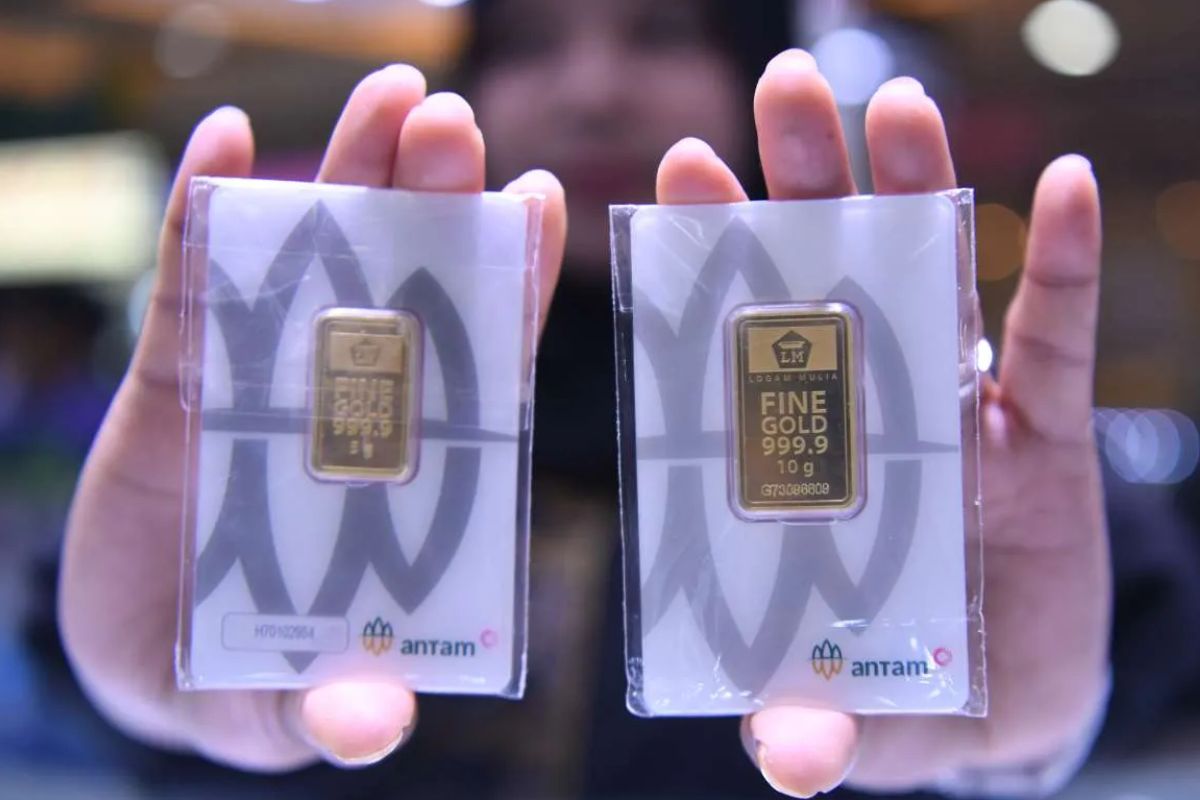 Harga Emas Antam Naik Rp5.000, Tembus Rp2,743 Juta per Gram