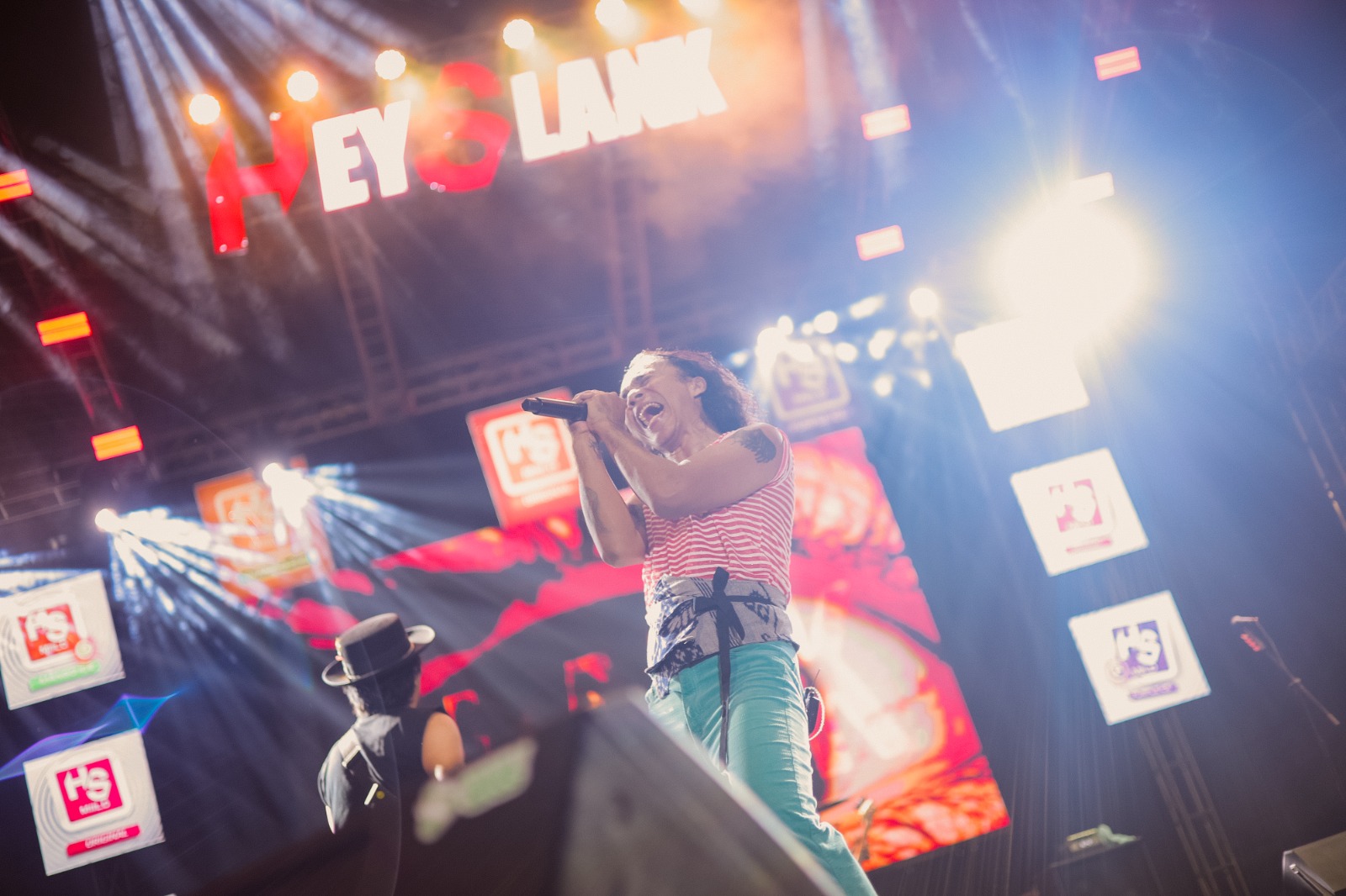 Slank - HS Apresiasi Budak Palembang: Tetap Aman Meski Penonton Konser Pecah! 