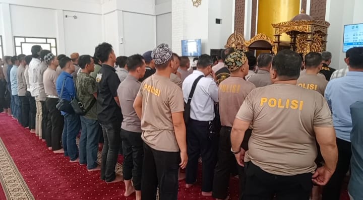 Polisi Tewas Ditembaki Saat Gerebek Sabung Ayam, Polrestabes Palembang Gelar Salat Gaib 