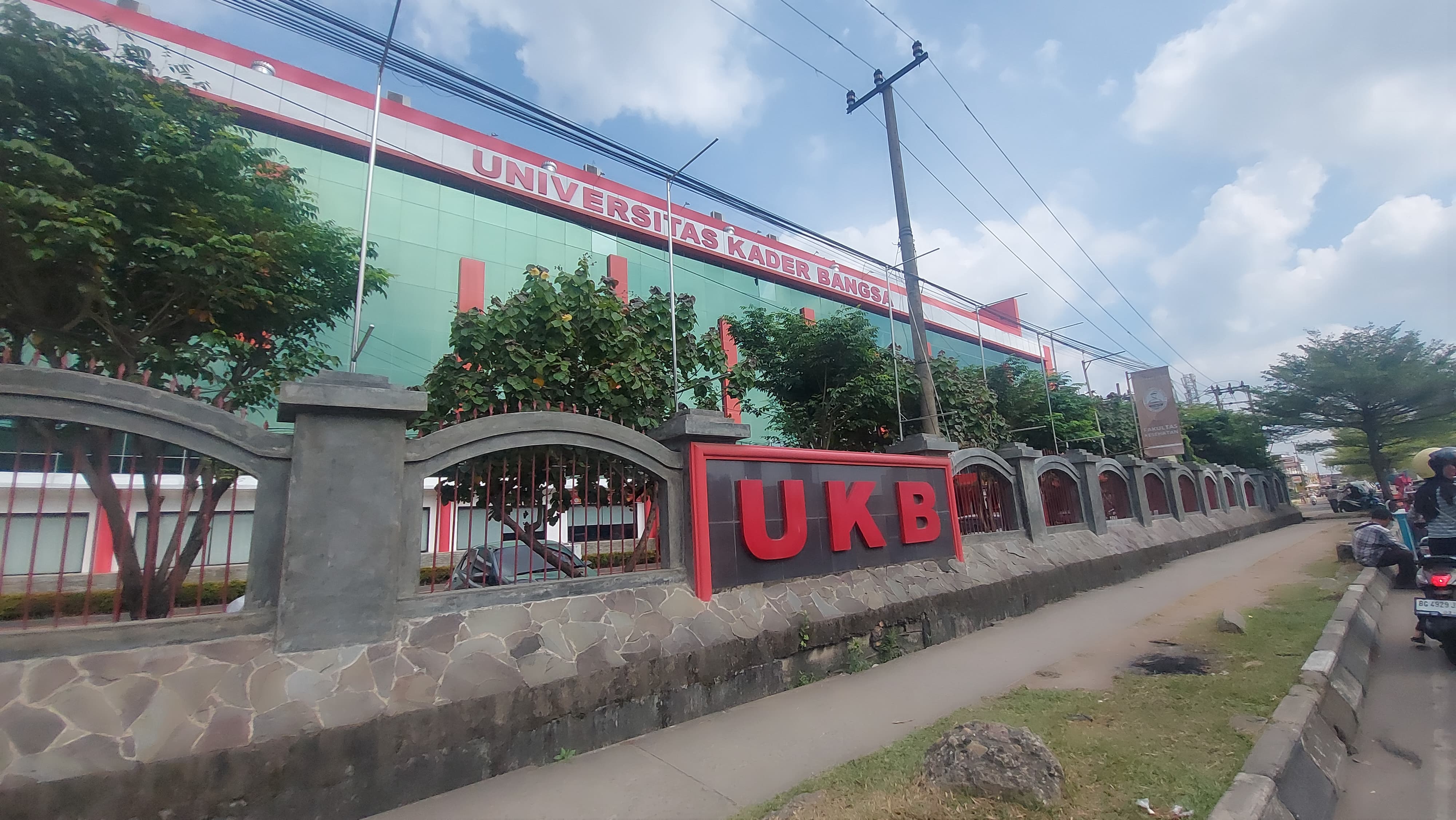 Solusi Kuliah Lagi Meski Gratis Tuai Penolakan, Alumni S2 UKB Palembang, Pastikan Bakal Tempuh Proses Hukum 