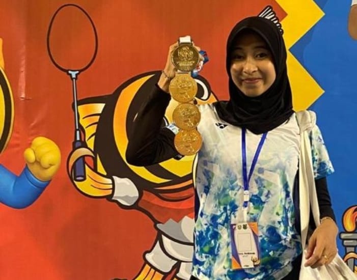 WAW, Mahasiswi Pendidikan Olahraga UBD, Tasya Permatasari, Borong 4 Medali Emas di Peparprov 2025