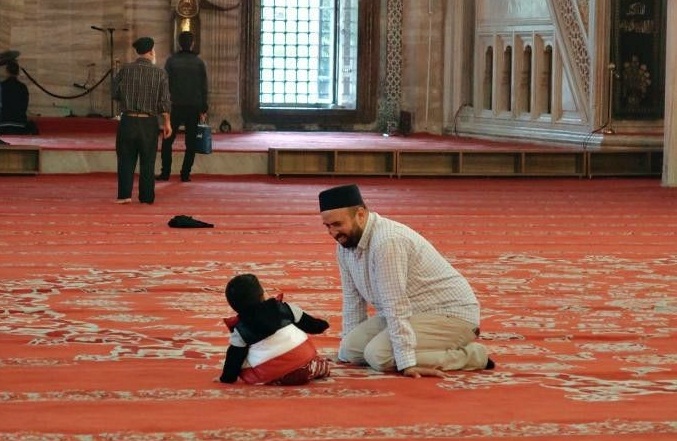 Perhatikan Adab Ini Ya Ketika di Masjid, Membawa Pahala dan Keberkahan Bagi yang Mengamalkannya