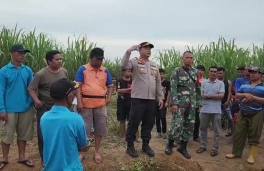 Polsek dan Koramil Tanjung Batu Siagakan Personel di Desa Tanjung Lalang