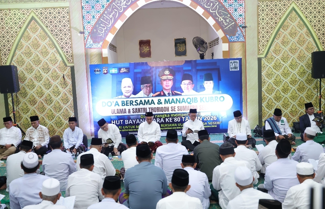 Kapolda Sumsel Irjen Pol Sandi Hadiri Manaqib Qubro, Perkuat Sinergi Ulama dan Polri Jaga Kamtibmas
