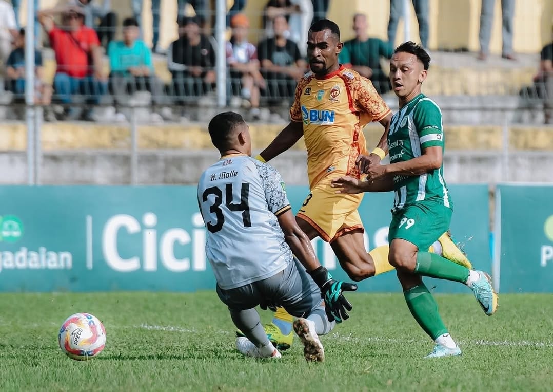 Derbi Sumatera Dua Menit 2 Gol, Eks Sriwijaya FC Jadi Penentu Kemenangan PSMS Medan Laga Playoff Degradasi 