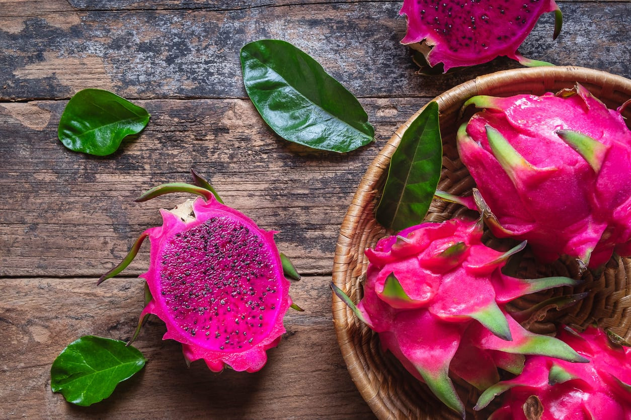 Jangan Remehkan Buah Naga Merah! Inilah Sederet Khasiatnya yang Mengagumkan
