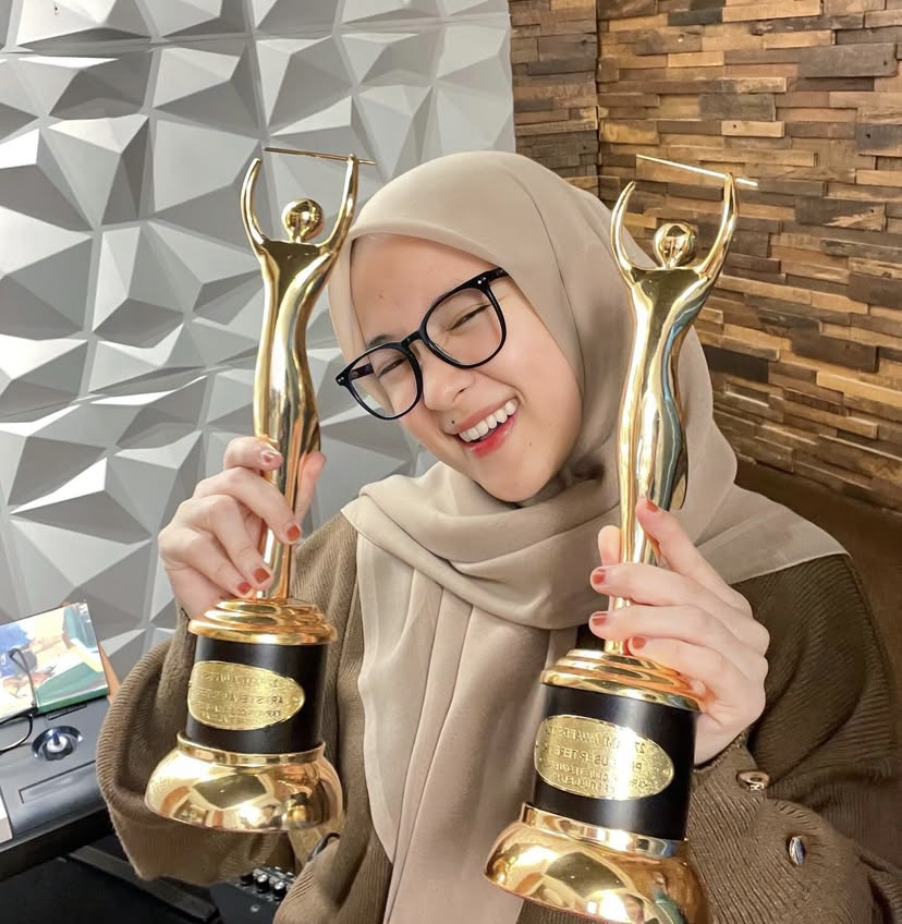 Nissa Sabyan Dapat 2 Piala Ami Awards, Bukan Malah Dipuji Malah Banjir Hujatan: Penghargaan Ambil Suami Orang