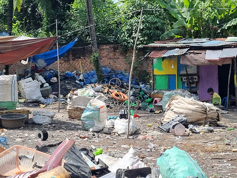 Dari Rongsok Menjadi Cuan, Kisah Sukses Jani Rongsok yang Mengubah Barang Bekas Jadi Peluang Bisnis Besar