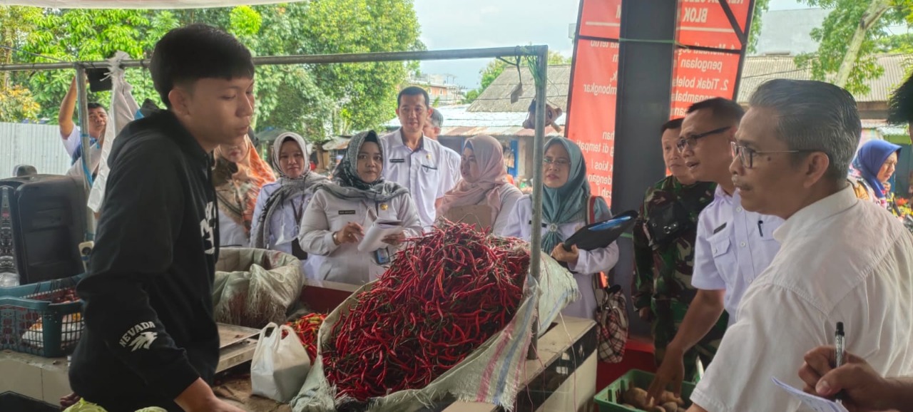 Telur, Ayam dan Cabe, Merangkak Naik