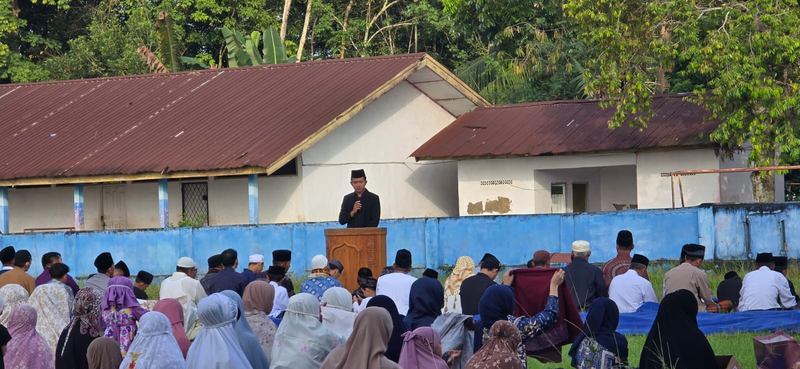 Warga di Kecamatan Lempuing OKI Hari Ini Solat Ied Idulfitri