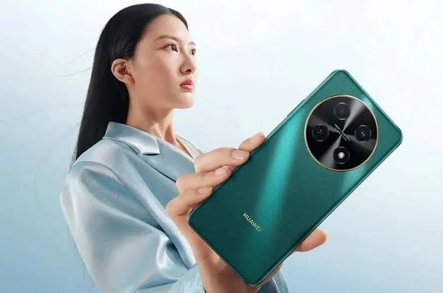 Huawei Enjoy 70X Menawarkan Desain Lebih Ramping dengan Kapasitas Baterai Besar 