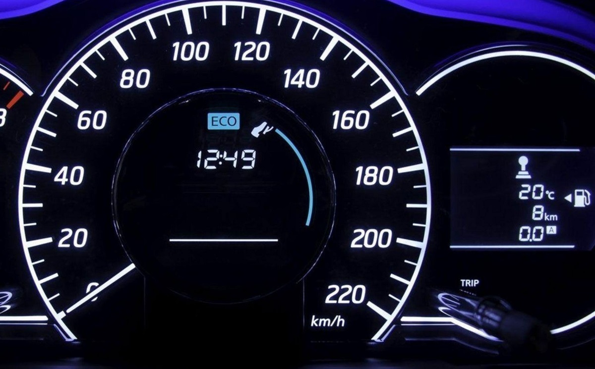 Cara Mengetahui Kilometer Mobil Bekas Asli atau Direset, Penting Saat Membeli Kendaraan Second