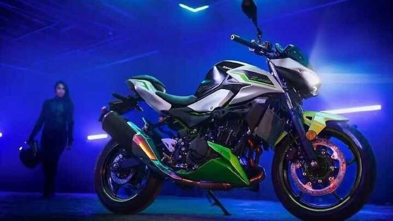 Kawasaki Z500 Versi Terbaru Hadir dengan Pilihan Warna Baru