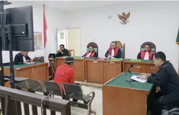 Tipu Korban Modus Gandakan Uang Miliaran Rupiah, Dukun Gadungan Ini Dihukum 2 Tahun 3 Bulan Penjara