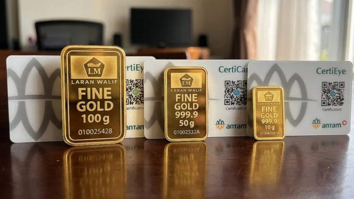 Harga Emas Antam Hari Ini Naik Rp8.000 per Gram, Buyback Melonjak Jadi Rp2.349.000