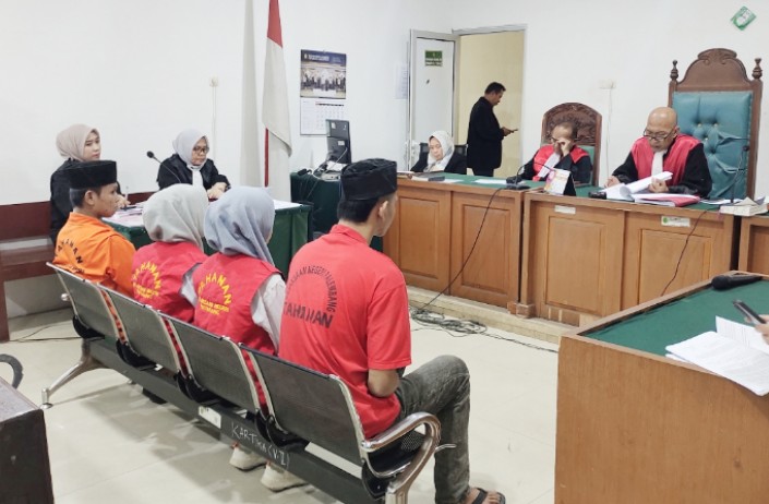 Eksepsi Kandas, Sidang Terdakwa Kasus Komplotan Perdagangan Bayi di PN Palembang Berlanjut