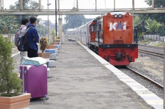 Warga Palembang sudah Bisa Pesan Tiket Kereta Persiapan Nataru 2023, Mulai Hari Ini