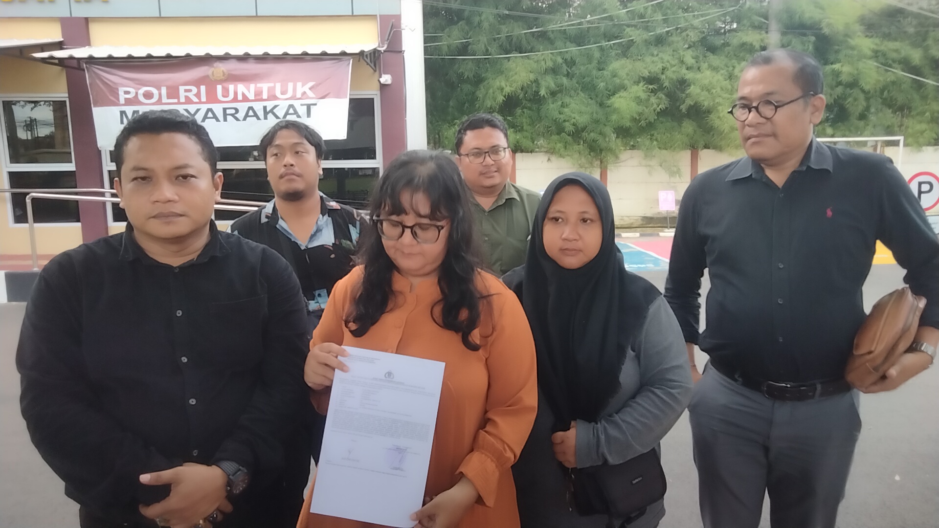 Mengaku Sebagai Pemilik Rumah, Puluhan Pria di Palembang Usir Dua Perempuan, Terpaksa Numpang Hidup