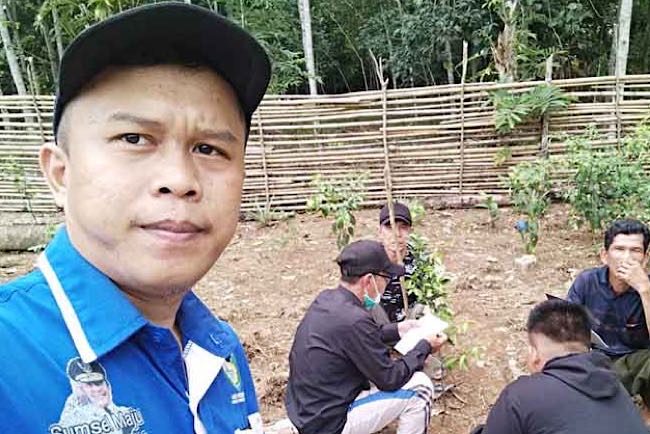 Sanger Pratama Petugas POPT Kecamatan Tulung Selapan Dampingi Petani hingga Sukses Basmi Hama tanpa Zat Kimia