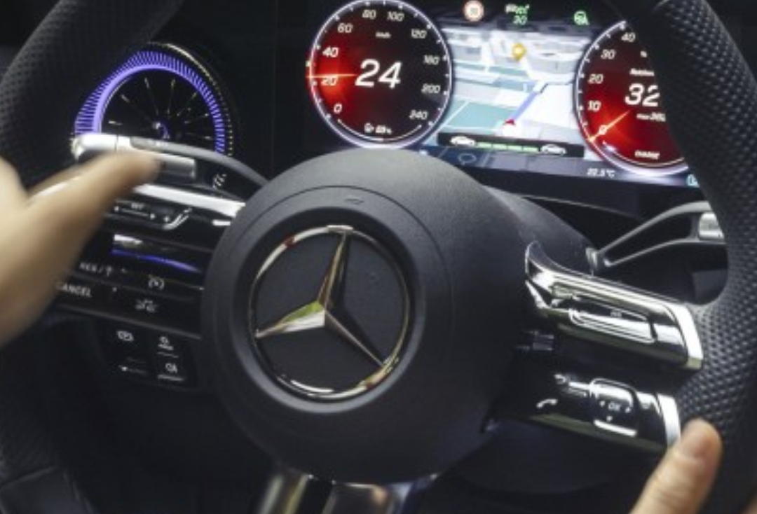 Teknologi Mengemudi Pintar Mercedes-Benz Hadir 2027, Pakai 27 Sensor dan Cip Nvidia