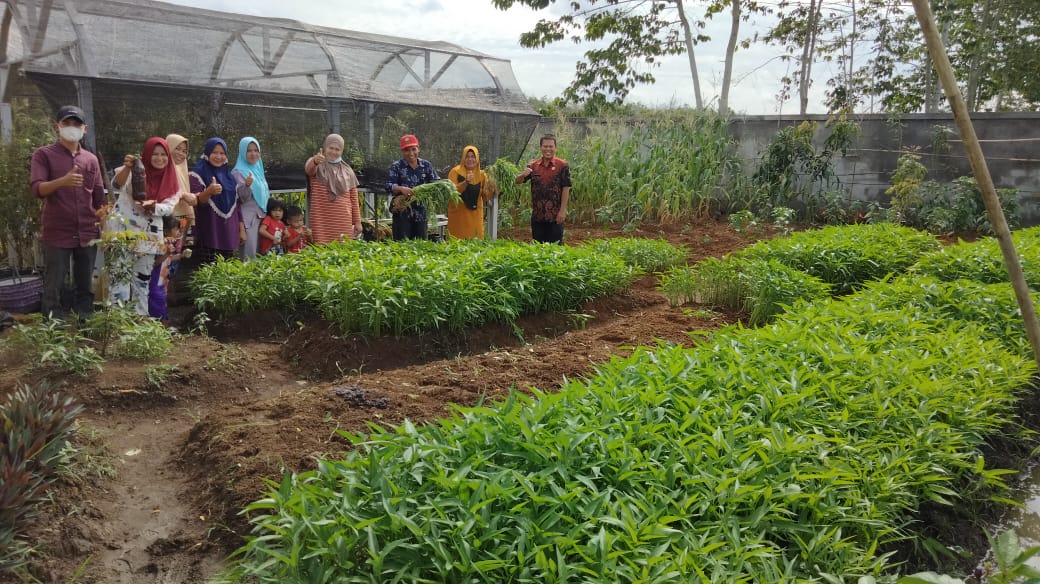 Tingkatkan Partisipasi Perempuan Desa, Pertamina EP Adera Field Bina Kelompok Perempuan Selaras Alam