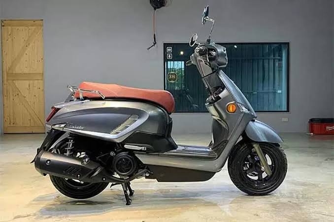 Skutik Retro Keluaran Suzuki Ini Desain Unik dan Fitur Menarik, Jadi Saingan Honda Scoopy? 