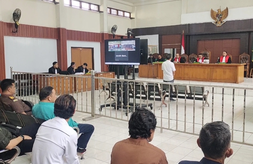'Reaksioner' Atas Putusan Sidang Vonis Kasus Korupsi PAD OKI, Seorang Pengunjung Terancam Dipidanakan Hakim