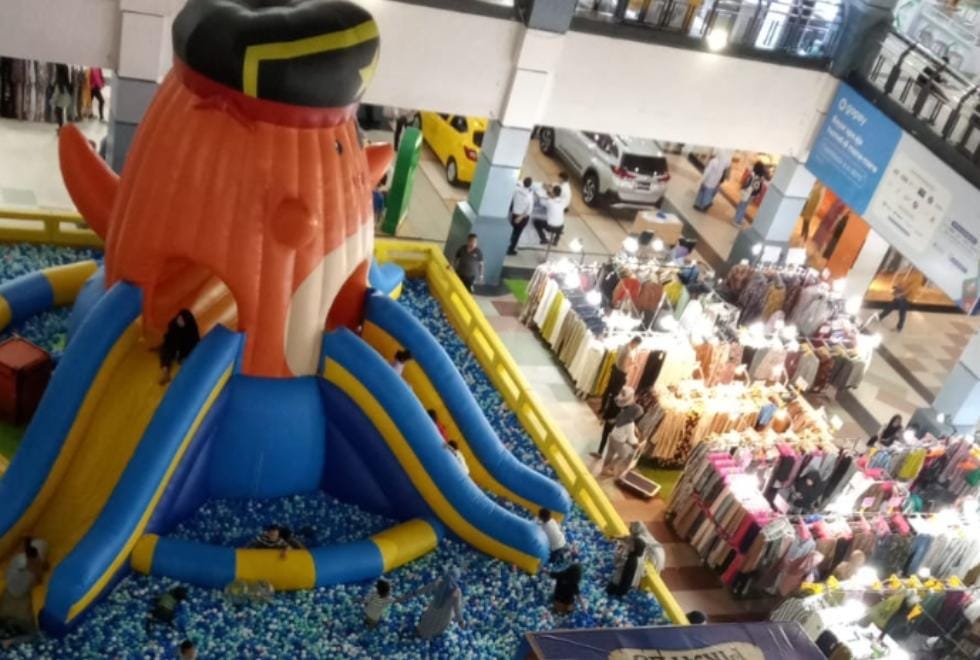 Libur Sekolah, PS Mall Sediakan Wahana Playground Raksasa untuk Anak-Anak