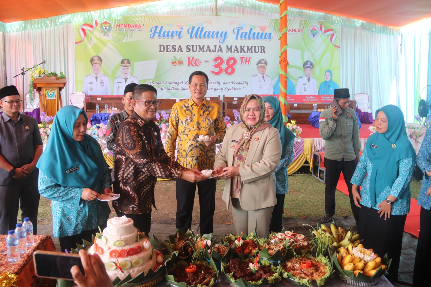 Bupati Muara Enim H. Edison Realisasikan Aspirasi Warga Lewat Program Bunga Desa