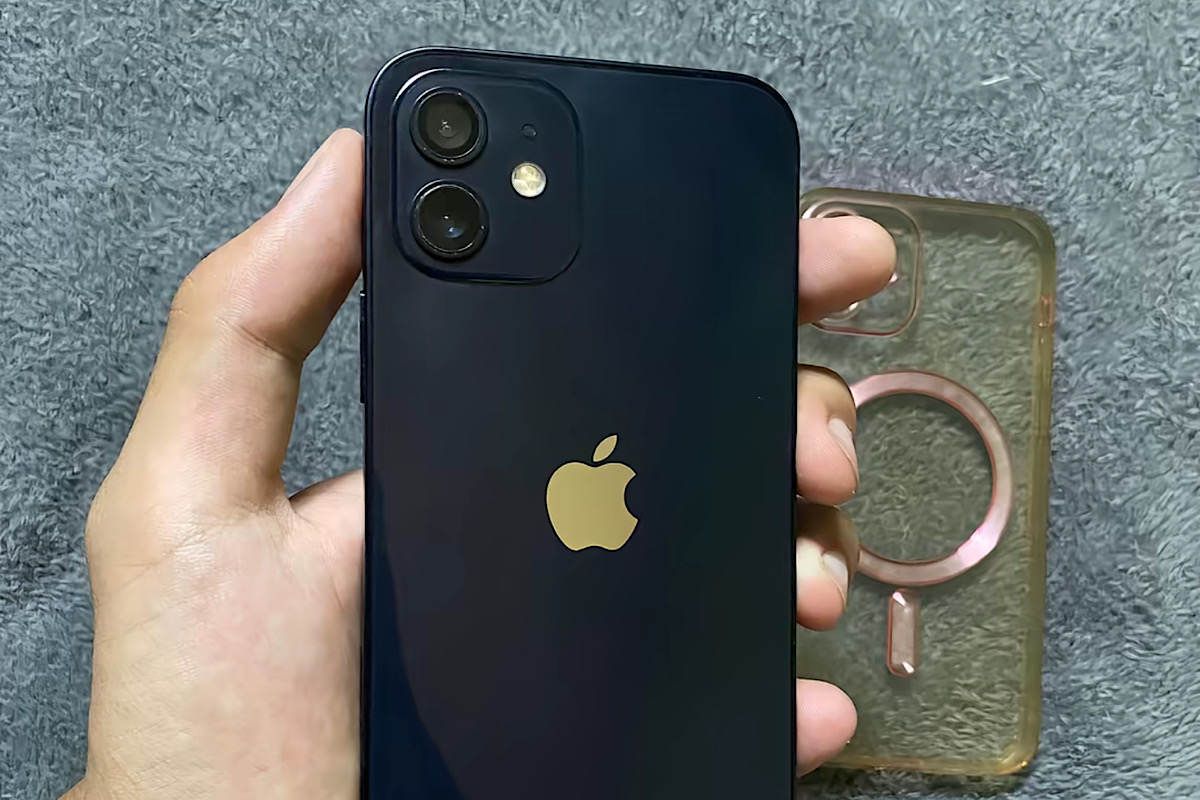 Mengapa iPhone 12 Jarang Dibahas, Berikut Kelebihan dan Kekurangannya?