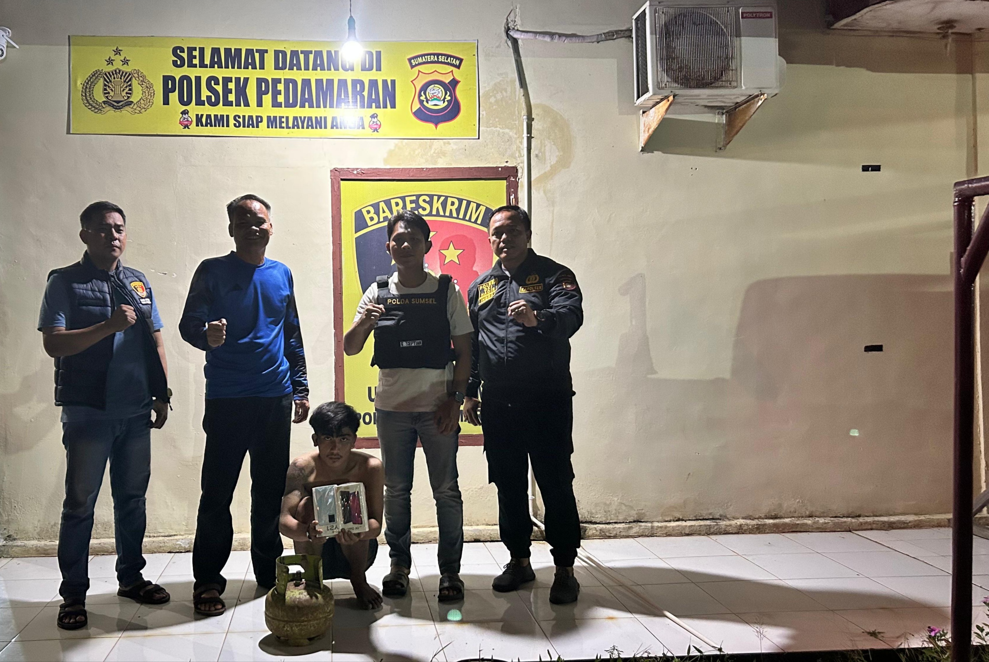 Pelaku Bobol Rumah Meresahkan Hendak Dimassa Diamankan Polsek Pedamaran