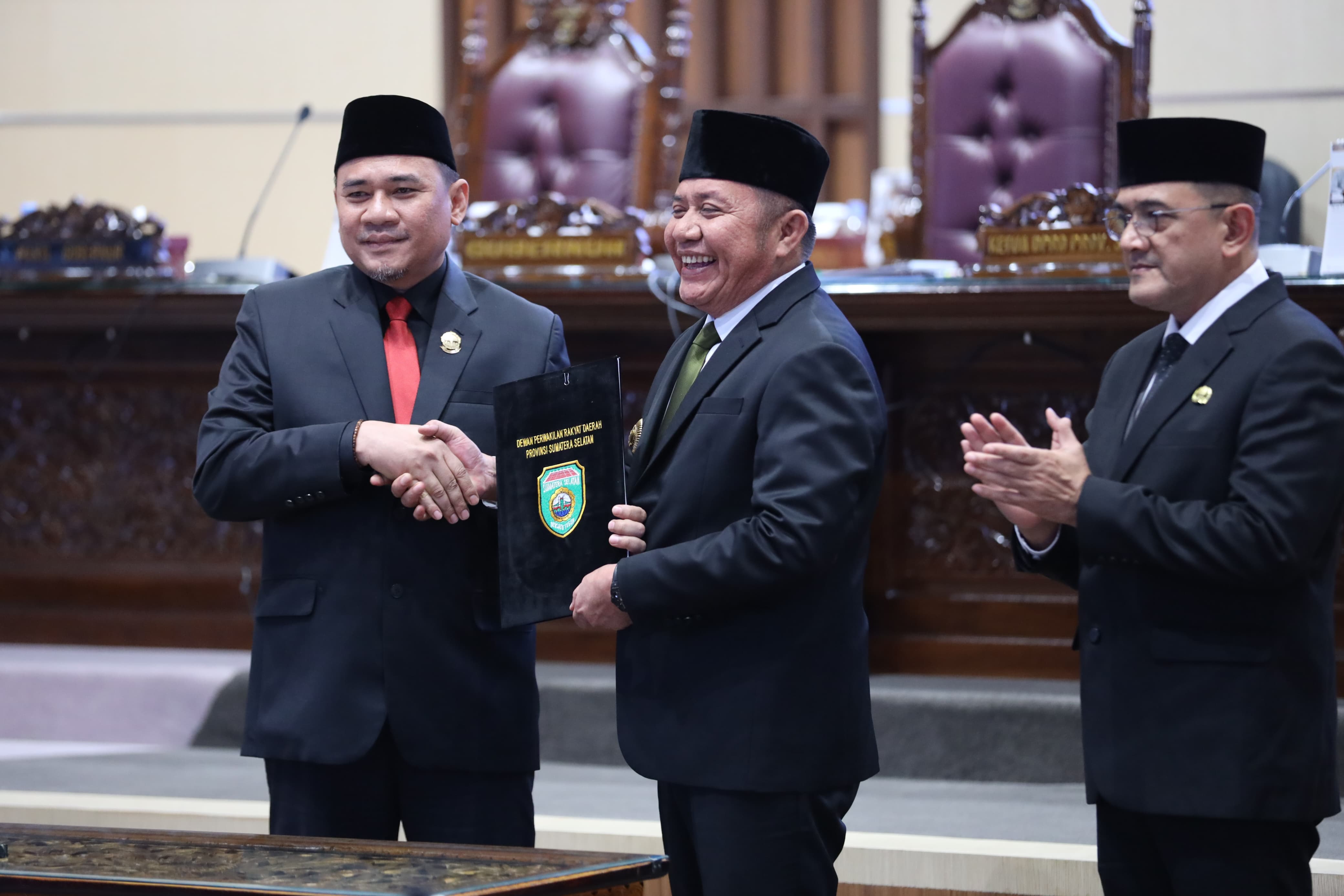 DPRD dan Gubernur Sumsel Sepakat, Raperda Pertanggungjawaban APBD 2024 Disahkan