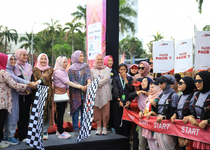 Kebaya Run 2025 Semarakkan HUT ke-79 Sumsel dan Hari Kartini