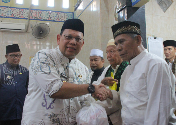 Pemkot Palembang Salurkan Dana Hibah ke 2.067 Masjid dan Mushola