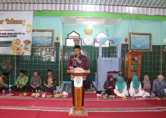 Bupati Muara Enim H Edison Beri Santunan Kepada Guru Ngaji