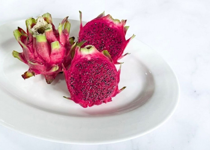 5 Manfaat Buah Naga Merah Untuk Kesehatan yang Wajib Diketahui: Antioksidan Baik