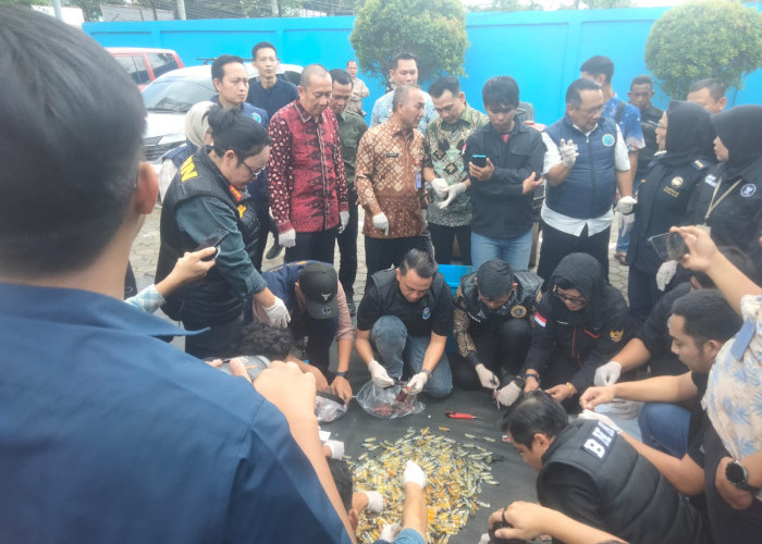 Ungkap Jaringan Narkoba Internasional, BNNP Sumsel Musnahkan 9.679 Pil Ekstasi dan 783 Liquid Etomidate