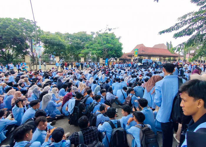 Ada Demo Mahasiswa Puncak 'Indonesia Gelap', Hindari Jalan POM IX Palembang